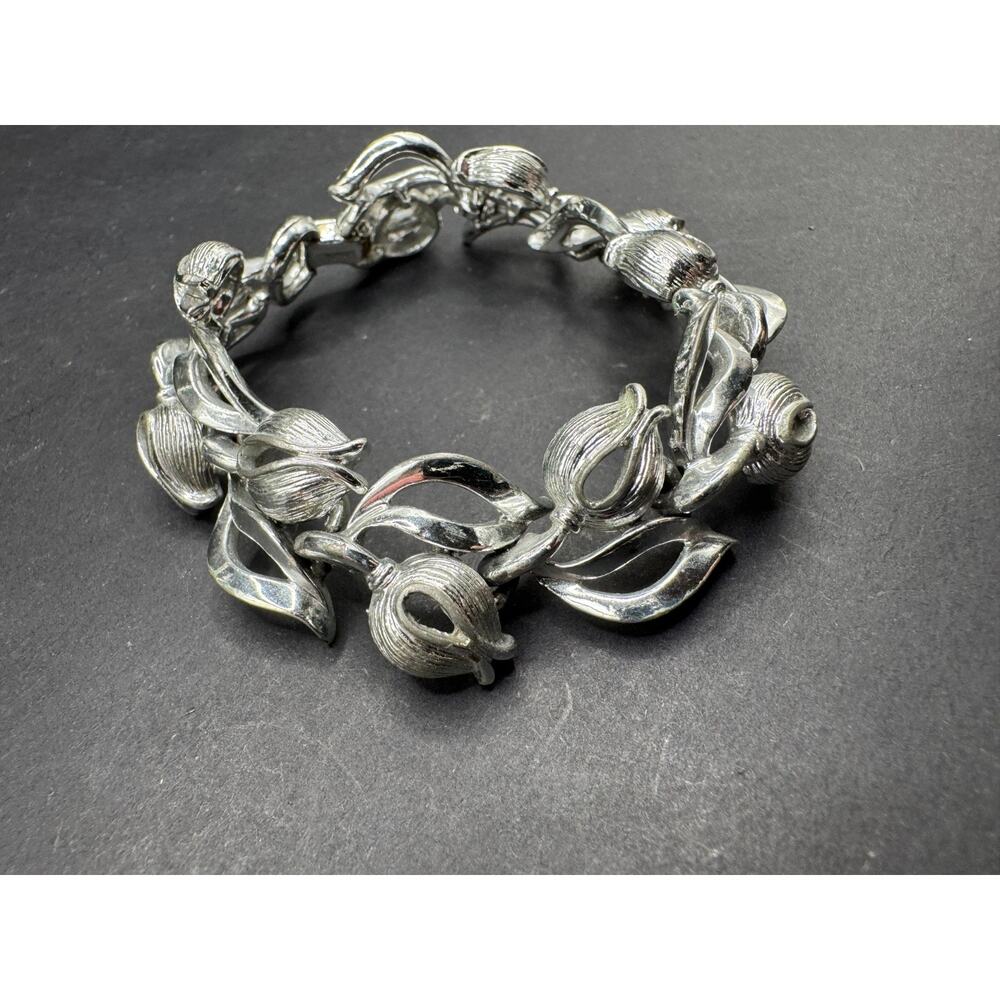 Vintage LISNER Signed Tulip Rose Flower Silver Tone Chain Bracelet 6 1/4-6.5"